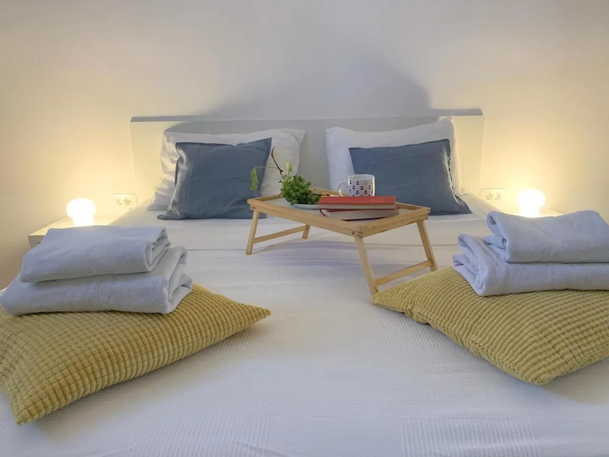 Ra City Garden Suite Pula 0*,  Chorvatsko