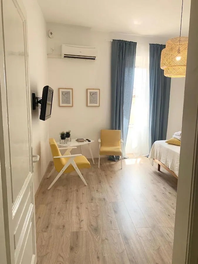 Ra City Garden Suite Pula Apartamento