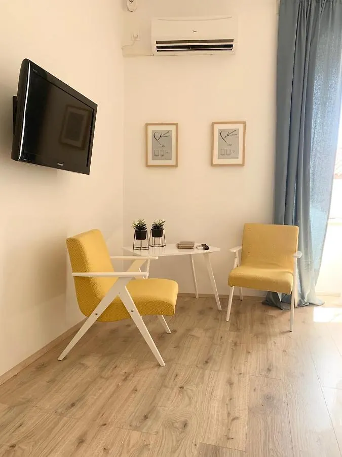 Ra City Garden Suite Pula Apartmán